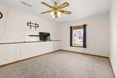 794 Farragut Avenue, Romeoville, IL 60446 - Photo 17