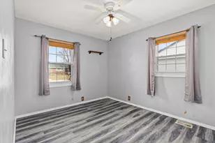 794 Farragut Ave, Romeoville, IL 60446 - Photo 7