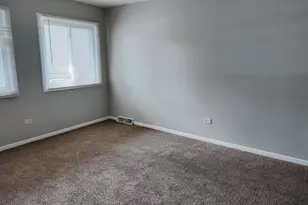 22627 Mission Dr, Richton Park, IL 60471 - Photo 11