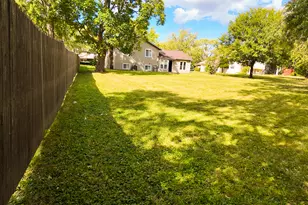 22627 Mission Dr, Richton Park, IL 60471 - Photo 19