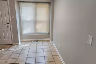 22627 Mission Dr, Richton Park, IL 60471 - Photo 5