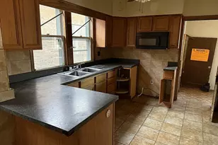 1134 N Leclaire Ave, Chicago, IL 60651 - Photo 5