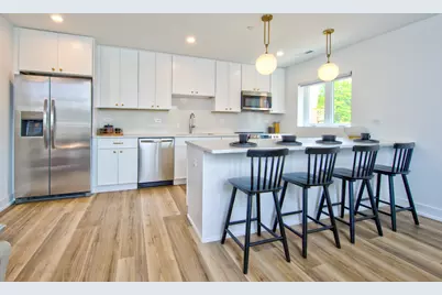 9396 Landings Lane #207, Des Plaines, IL 60016 - Photo 17