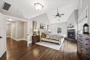 315 N Elm St, Hinsdale, IL 60521 - Photo 25