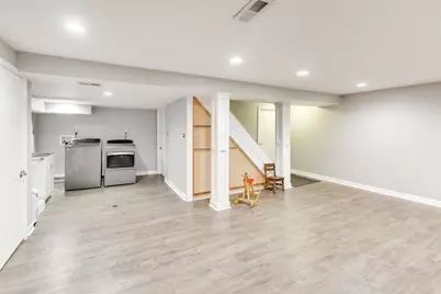 200 S Derbyshire Lane, Arlington Heights, IL 60004 - Photo 25