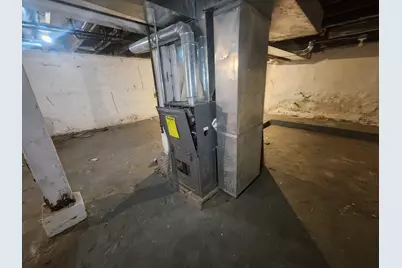 12211 S Wallace Street, Chicago, IL 60628 - Photo 17