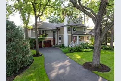 611 Elmwood Avenue, Wilmette, IL 60091 - Photo 3