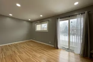 1105 Sandpiper Ct, Bartlett, IL 60103 - Photo 7