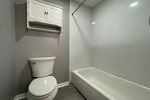 1105 Sandpiper Ct, Bartlett, IL 60103 - Photo 15