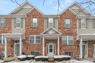 1011 Reserve Dr, Elgin, IL 60124 - Photo 1