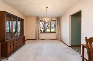 249 Surrey Rd, Bartlett, IL 60103 - Photo 3