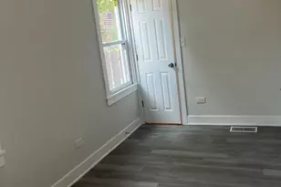 13709 S School St, Riverdale, IL 60827 - Photo 9