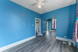 324 W 114th St, Chicago, IL 60628 - Photo 11