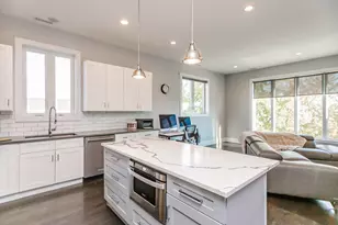 2018 S Loomis St, Chicago, IL 60608 - Photo 5
