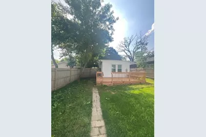 1703 Hermon Avenue, Zion, IL 60099 - Photo 29