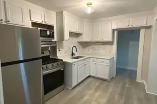 1703 Hermon Ave, Zion, IL 60099 - Photo 11