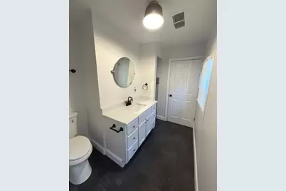 1703 Hermon Avenue, Zion, IL 60099 - Photo 7