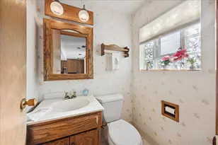 6111 W 128th St, Palos Heights, IL 60463 - Photo 9