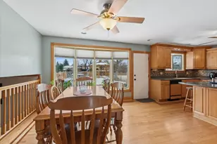 3505 Lyle Ln, Crete, IL 60417 - Photo 3