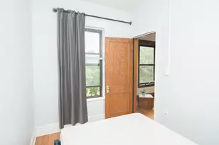 1927 W Schiller St, Chicago, IL 60622 - Photo 17