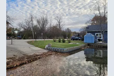 33211 N Island Avenue, Grayslake, IL 60030 - Photo 3