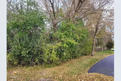 33211 N Island Avenue, Grayslake, IL 60030 - Photo 9