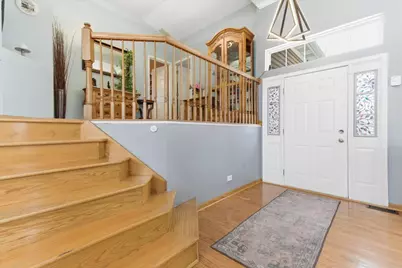 308 S Hackberry Circle, Round Lake, IL 60073 - Photo 5