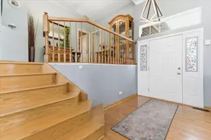 308 S Hackberry Circle, Round Lake, IL 60073 - Photo 5