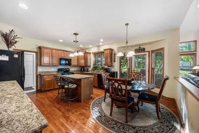 238 Willowwood Drive, Oswego, IL 60543 - Photo 13