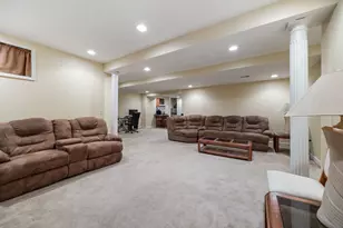 238 Willowwood Dr, Oswego, IL 60543 - Photo 29