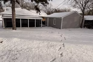 261 Minocqua St, Park Forest, IL 60466 - Photo 19