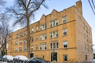 3654 W Belle Plaine Ave, Chicago, IL 60618 - Photo 1