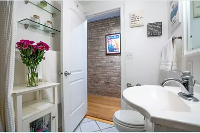 3654 W Belle Plaine Avenue #303, Chicago, IL 60618 - Photo 19