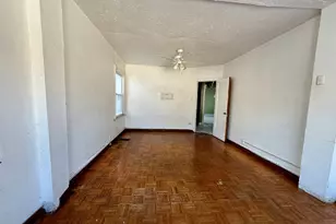 7741 S Oglesby Ave, Chicago, IL 60649 - Photo 9