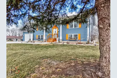 4 Maplewood Lane, Ottawa, IL 61350 - Photo 1