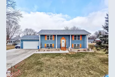 4 Maplewood Lane, Ottawa, IL 61350 - Photo 1