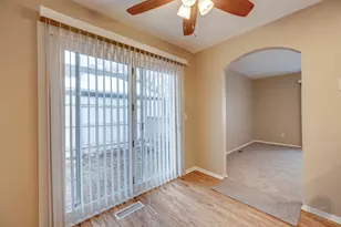 46 Ingleshire Rd, Montgomery, IL 60538 - Photo 9