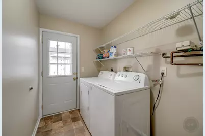 46 Ingleshire Road, Montgomery, IL 60538 - Photo 31