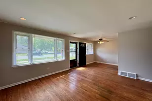 14401 Kolin Ave, Midlothian, IL 60445 - Photo 3