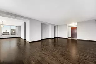 33 W Ontario St, Chicago, IL 60610 - Photo 5