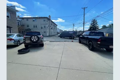 [Address not provided], Elmwood Park, IL 60707 - Photo 11
