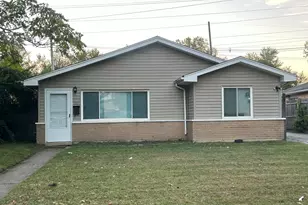 1222 Balmoral Ave, Calumet City, IL 60409 - Photo 1