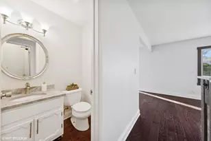 366 Ventura Club Dr, Roselle, IL 60172 - Photo 17