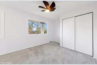 366 Ventura Club Drive, Roselle, IL 60172 - Photo 29