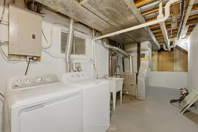 1070 N Ashbury Avenue, Bolingbrook, IL 60440 - Photo 21