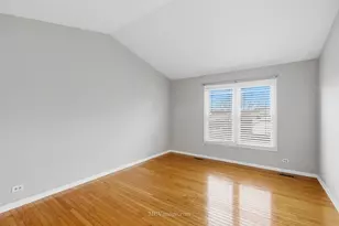 1070 N Ashbury Ave, Bolingbrook, IL 60440 - Photo 17