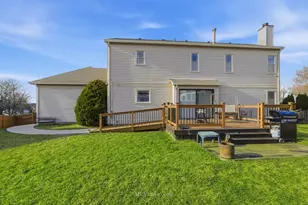 1070 N Ashbury Ave, Bolingbrook, IL 60440 - Photo 25