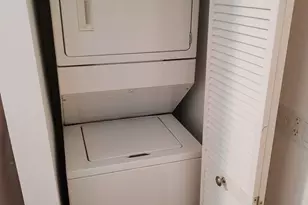 1454 W Ohio St, Chicago, IL 60642 - Photo 9