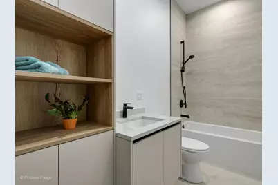 2651 W Augusta Boulevard #1, Chicago, IL 60622 - Photo 13