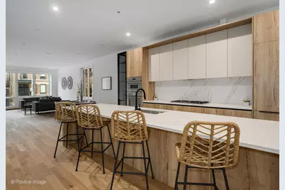 2651 W Augusta Boulevard #1, Chicago, IL 60622 - Photo 7